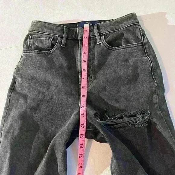 Hollister Womens Ultra High Rise Straight Leg Jeans Black Distressed Zipper 26 3 - Picture 3 of 12